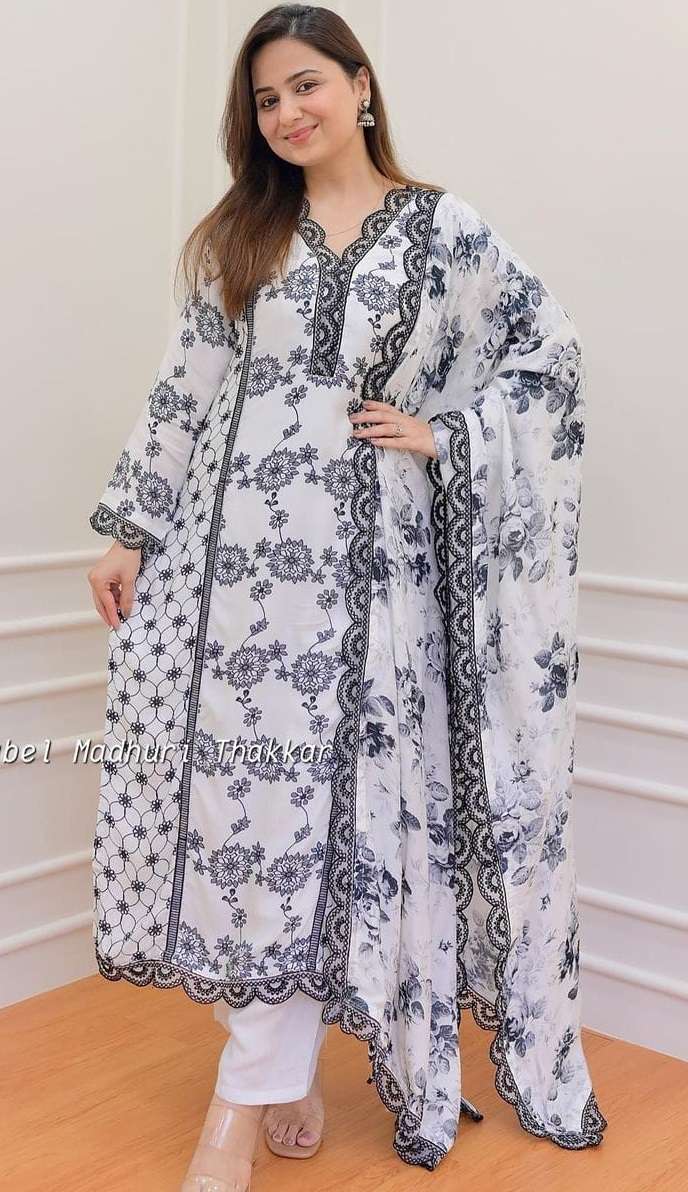 LAUNCHING  GLAMOURS SUIT by Ready Wear